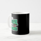 Geh grün oder geh nach Hause T-Shirt Kaffeetasse (Vorderseite Links)