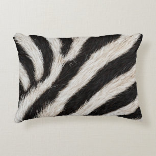Geh wild Zebra Streifen Schwarz Weiß Faux Fell Opt Dekokissen