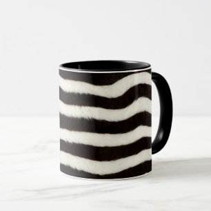 Geh wild Zebra Streifen Schwarz Weiß Faux Fell Opt Tasse