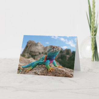 Gehäkelter Halsbandleguan besucht Mount Rushmore Feiertagskarte