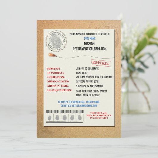 Geheime Agent im Ruhestand Party Einladung (Stehend Vorderseite)