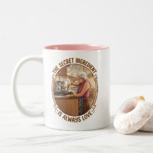 Geheimer Bestandteil ist Liebe Oma Zweifarben-Kaff Zweifarbige Tasse