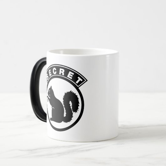 Geheimes Eichhörnchen Verwandlungstasse (Vorderseite Links)