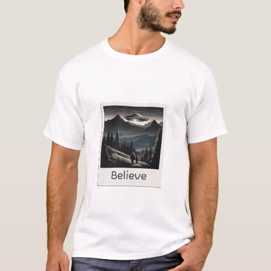 Geheimnisse der Berge T-Shirt (Vorderseite)