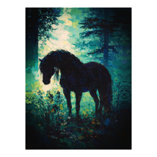Geheimnisvolles schwarzes Pferd im Wald Fotodruck