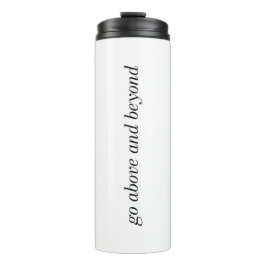 Gehen Sie über und über den Wärmespeicher hinaus Thermosbecher