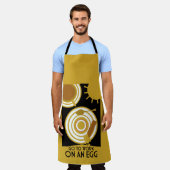 Gehen Sie zur Arbeit an einer Ei-Wall-Kunst Schürze (Getragen)