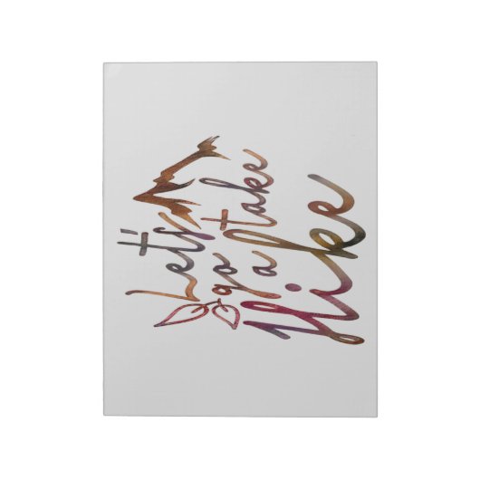 Gehen wir eine Wanderung zu einem inspirierenden H Notizblock (Rotiert)