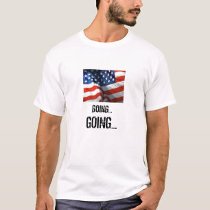 GEHENDE AMERIKANISCHE FLAGGE… T-Shirt