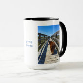gehendes Zuhause Tasse (VorderseiteRechts)