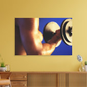 gehobener Schuss des Menschen, der Gewichte anhebt Leinwanddruck (Insitu (Wohnzimmer))