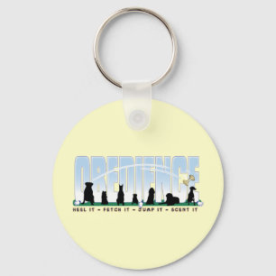 Gehorsam: Folgen Sie ihm auf den Fersen, holen Sie Schlüsselanhänger