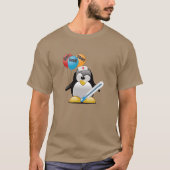 Geht es bald gut. Pinguin Nurse. T-Shirt (Vorderseite)