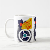 Geht Sorgsam Damit Um Kaffeetasse (Links)