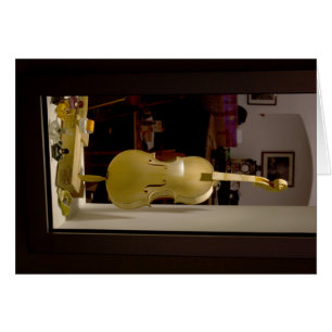 Geige im Kauffenster