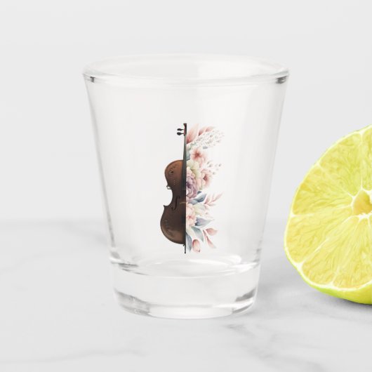 Geige mit Blume. Schnapsglas (Vorderseite)