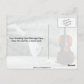 Geige mit schwimmenden Musikplatten Postkarte (Rückseite)