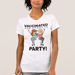 geimpft und zum Party bereit - Wein T-Shirt