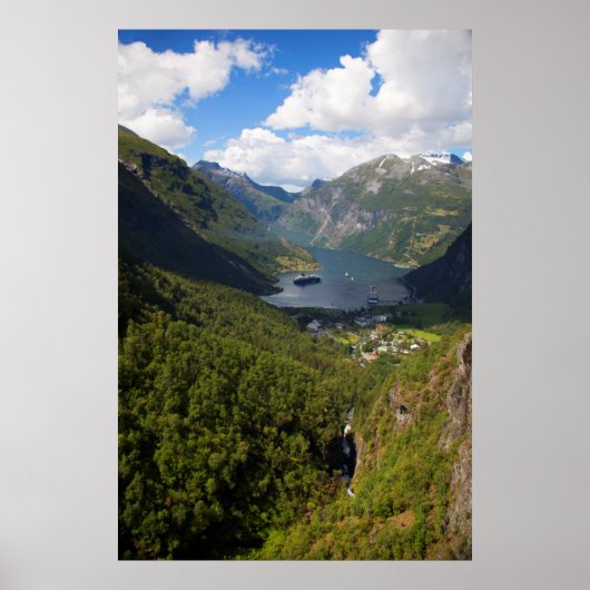 Geiranger Fjord Landschaft, Norwegen Poster (Vorne)