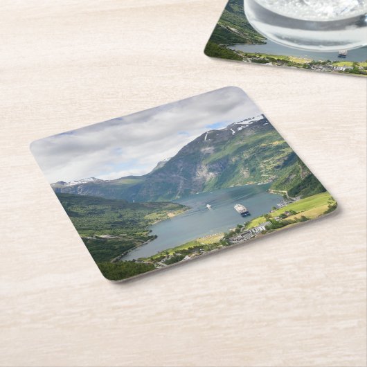 Geirangerfjord Ansicht in Norwegen-Untersetzer Rechteckiger Pappuntersetzer (angewinkelt)