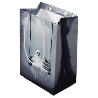 Geist auf einer Schaukel mit Raven