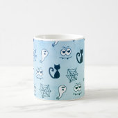 Geist, Spinnennetze und schwarze Katzen Blau Kaffeetasse (Mittel)