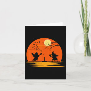 Geist und Hexe spielen Pickleball Halloween-Kostüm Karte