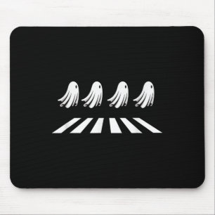 Geister, die Straße überqueren Lustiges Halloween Mousepad