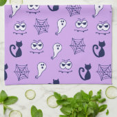 Geister, Spinnennetze und Lila Schwarzkatzen Geschirrtuch (Gefaltet)