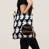 Geisterhafte Tasche (Von Nahem)