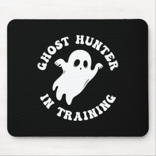 Geisterjäger in der Ausbildung paranormaler Jäger Mousepad