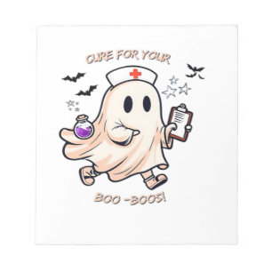 Geisterkrankenschwester mit magischem Trank  Heilm Notizblock