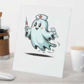 Geistesschwester Klassischer T - Shirt_2 Sockelschild (In Situ)