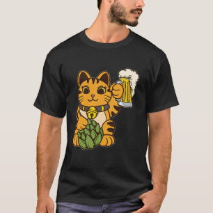 Gejubeln Niedliche Katze mit Bier Cartoon Illustra T-Shirt