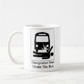 Gekennzeichneter Mann unter der Bus-Tasse Kaffeetasse (Links)