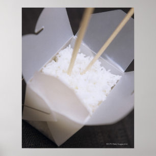 Gekochter Reis in einem To-go-Container Poster