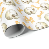 Geköckte Schädel und Knochen Halloween Muster Geschenkpapier (Rolleneckpunkt)