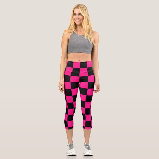 Gekreuzte Quadrate mit rosa, geometrischem Retro Capri Leggings (Vorderseite)