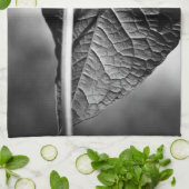 gekreuztes Herz Handtuch (Gefaltet)