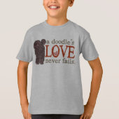 Gekritzel-Liebe versagt nie - Schokolade T-Shirt (Vorderseite)