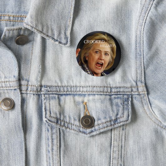 Gekrümmte Hillary Clinton 2016 Button (Beispiel)