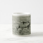 Geküsst durch die Sun-Tasse Kaffeetasse (Mittel)