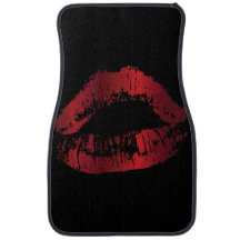 Geküsste rote metallische Lippen