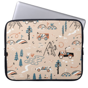 Geländefahrten. Kundgebung des Bergwaldes. Toy Ca Laptopschutzhülle