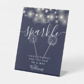 Gelassen Liebe Sparkle Navy Blue String Lights Sockelschild (Vorderseite)