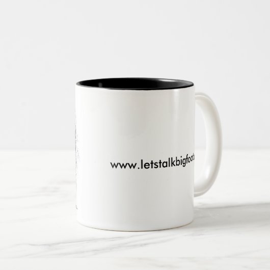 Gelassen uns Bigfoot-Tassen sprechen Zweifarbige Tasse (VorderseiteRechts)