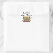 Gelassen uns Tee tun - 002 Runder Aufkleber (Tasche)