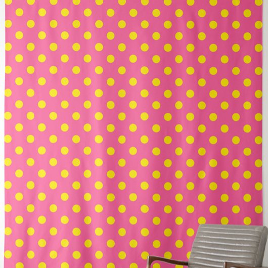 Gelb auf rosa Polka Dots Design Stoff