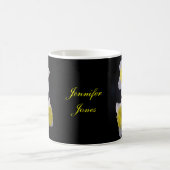 Gelb auf weißem Daffodil Kaffeetasse (Mittel)