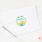 Gelb & Blau Gummiente Pünktchen-Mama-wird-Design Runder Aufkleber (Umschlag)
